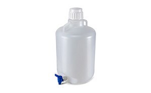 Round PP Carboys with Spigot, Brand Diamond - RealSeal, with white PP screwcap, 20 Liter, modled graduations, from company Globe Scientific.