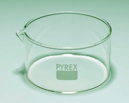 Pyrex&#174; Crystallizing dish, flat bottom with spout 500&#160;mL