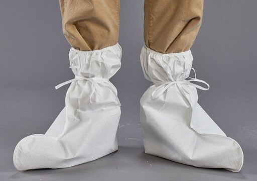 Microgard&#8482; 2500 overboots, one size CE compliant