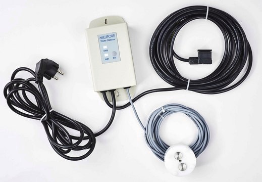 détecteur de fuite d'eau Detects water spillage on the floor and automatically closes the stand-alone inlet solenoid valve., AC/DC input 230 V, 50–60 Hz