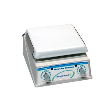 Benchmark Hotplate and Magnetic Stirrer platform W × L 7.1&#160;in. (180&#160;mm) × 7.1&#160;in. (180&#160;mm), AC/DC input 230 V AC, UK plug