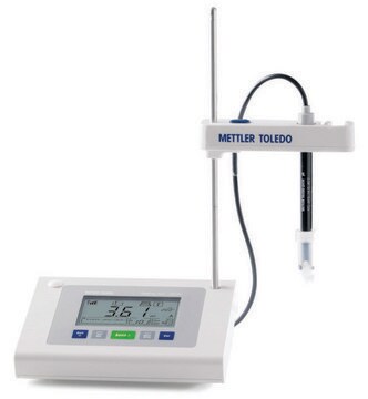 Mettler Toledo FiveEasy&#8482; Plus pH / mV bench meter model, FP20, Kit including plastic LE438 3-in-1 pH electrode, AC/DC input 230 V AC, universal plug set