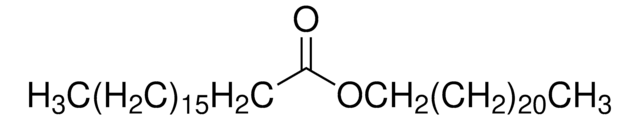 Behenyl stearate &#8805;99%